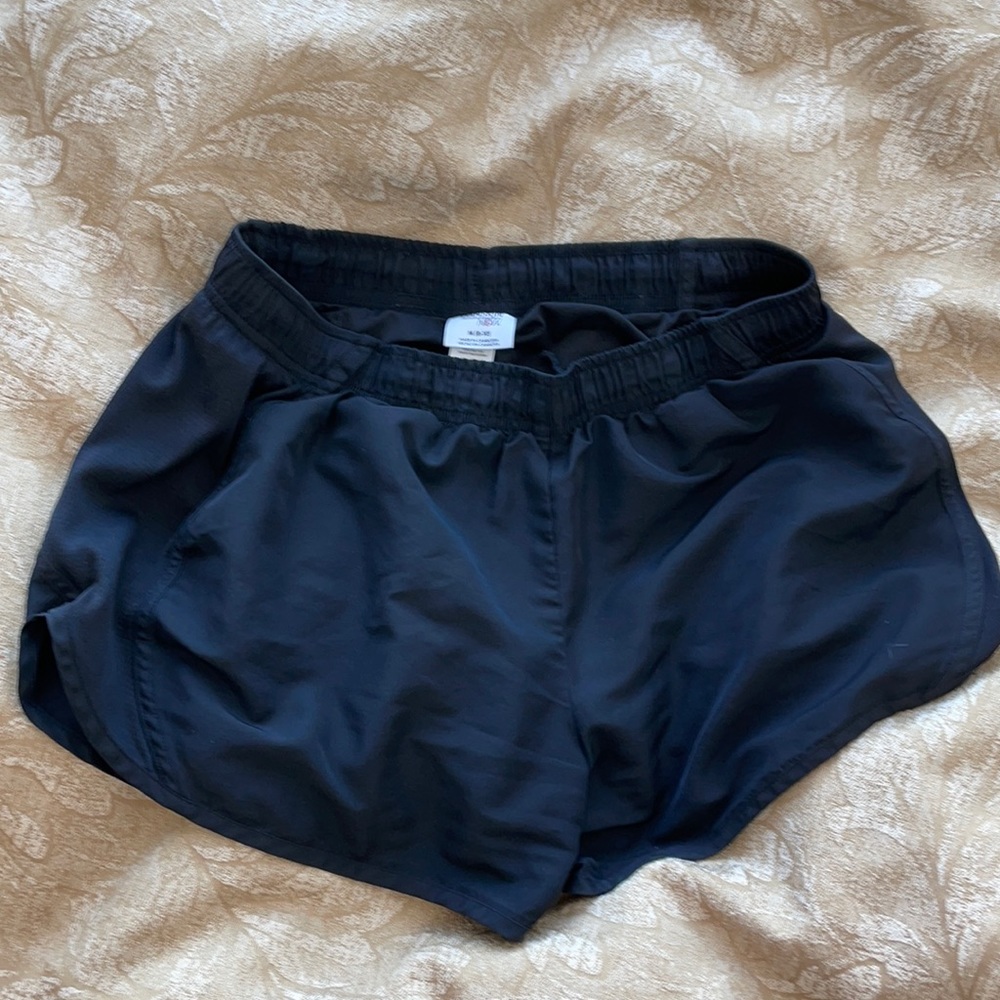 Danskin black athletic shorts
